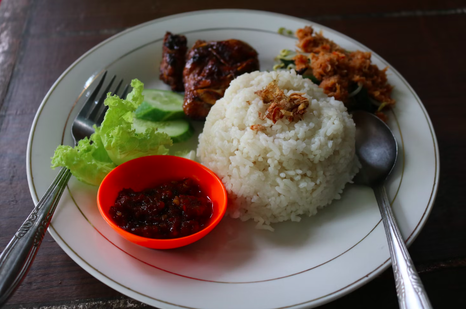 Nasi Lemak Khas Kesumbo Ampai